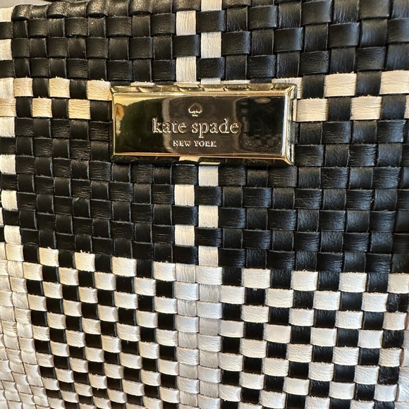 Kate spade Stylish Black and White Checkered Tote Bag - Picture 2 of 5